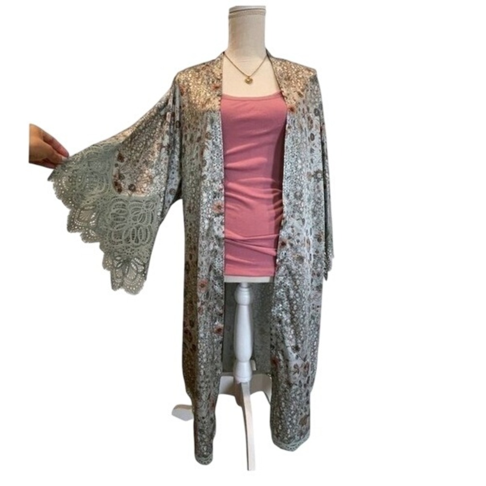 Victoria's Secret Women's Satin Green Floral Lace Trim Open Kimono Robe XS/S